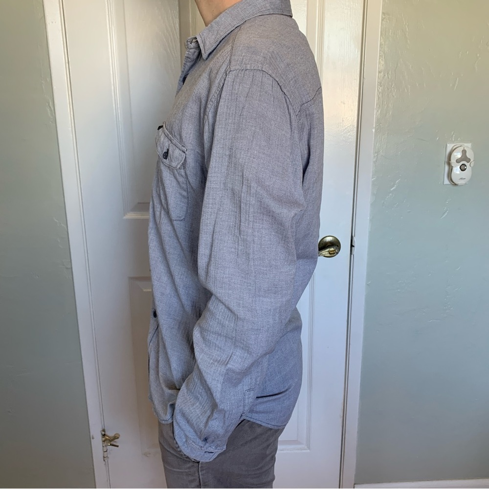 3/$20 KR3W men’s button up shirt, light blue, small - Picture 3 of 8